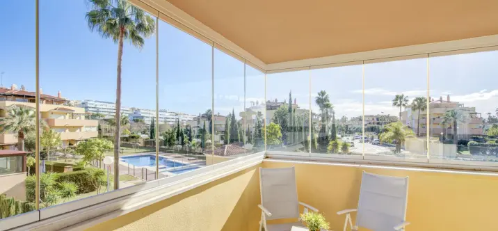 Sale of middle floor apartment in La Cala de Mijas 0