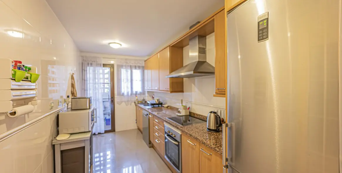 Sale of ground floor apartment in Hacienda del Sol 16