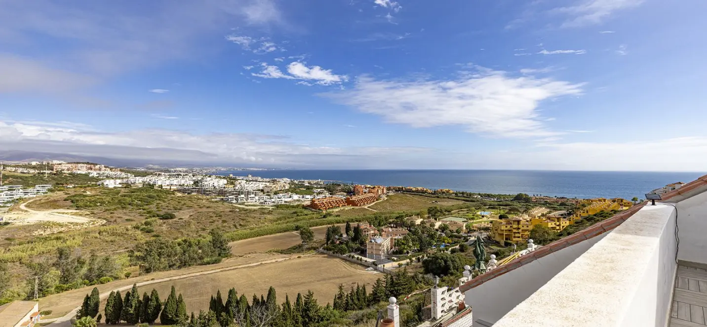 Venta de casa pareada en Manilva 1