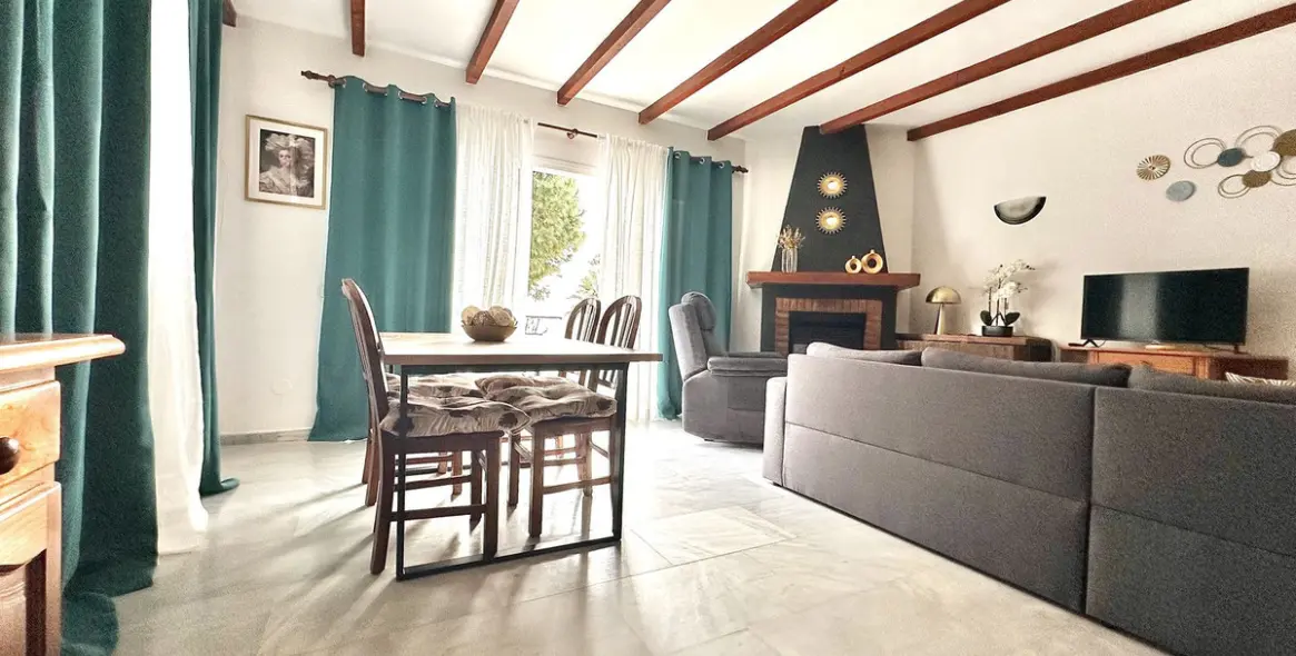 Продажа таунхауса в Calahonda 4