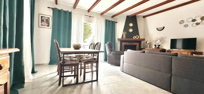 Продажа таунхауса в Calahonda 3