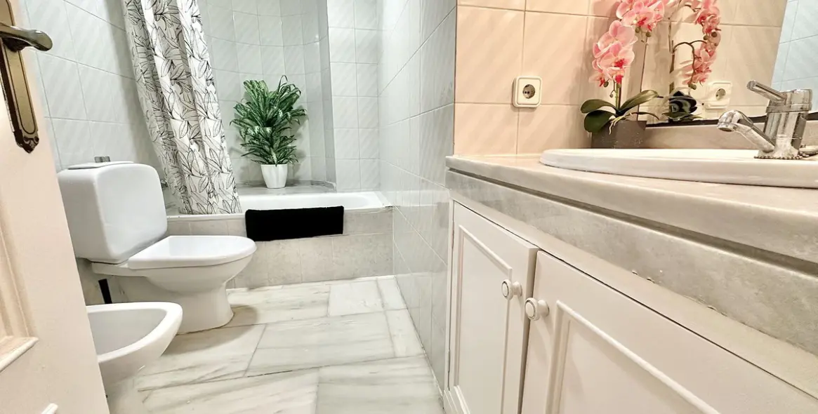 Продажа таунхауса в Calahonda 20