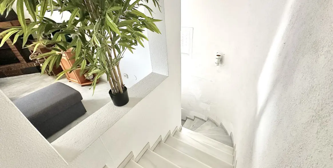 Venta de adosado en Calahonda 25