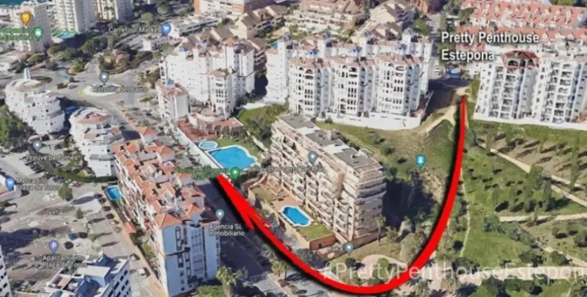 Sale of penthouse duplex in Estepona 22