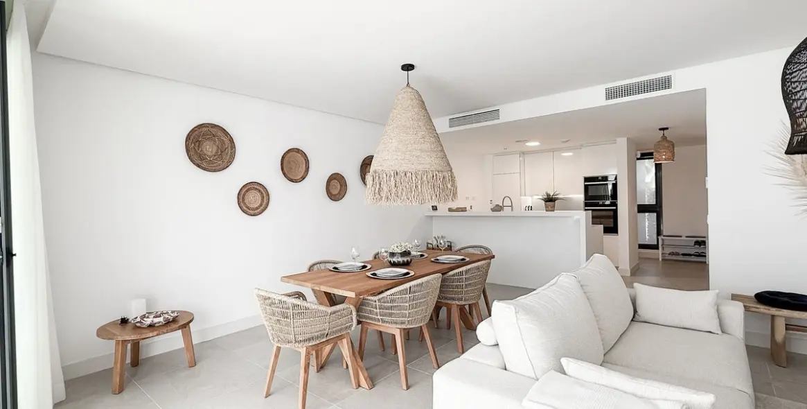 Sale of ground floor apartment in Artola 3