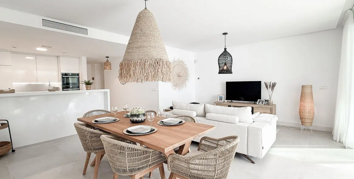 Sale of ground floor apartment in Artola 4