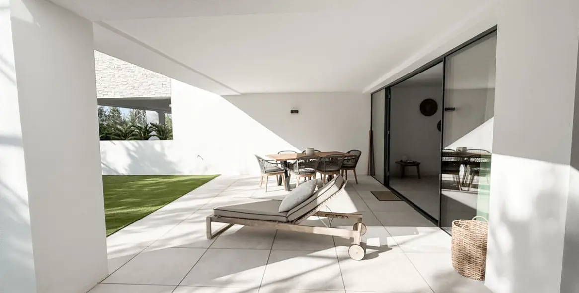 Продажа апартаментов на первом этаже в Artola 32