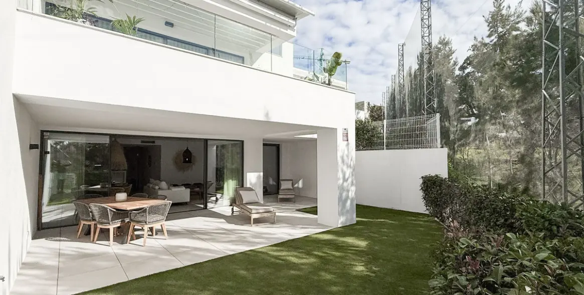 Продажа апартаментов на первом этаже в Artola 37