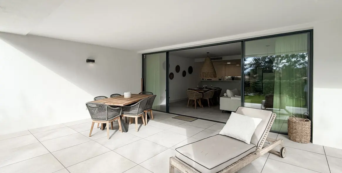 Продажа апартаментов на первом этаже в Artola 41