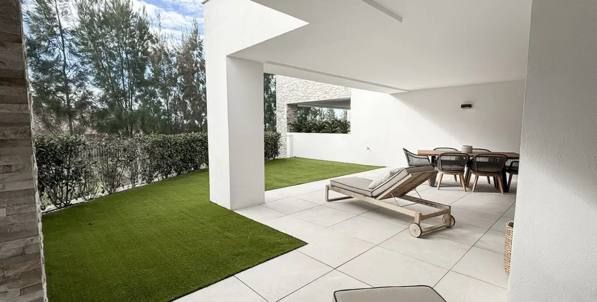 Продажа апартаментов на первом этаже в Artola 43