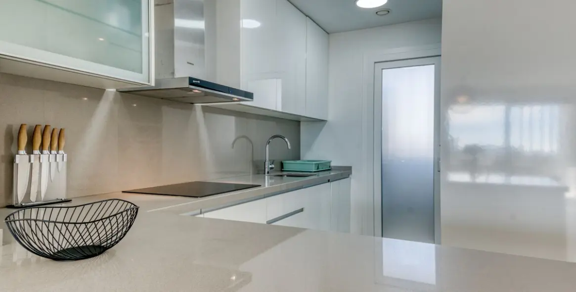 Продажа пентхауса в Estepona 8