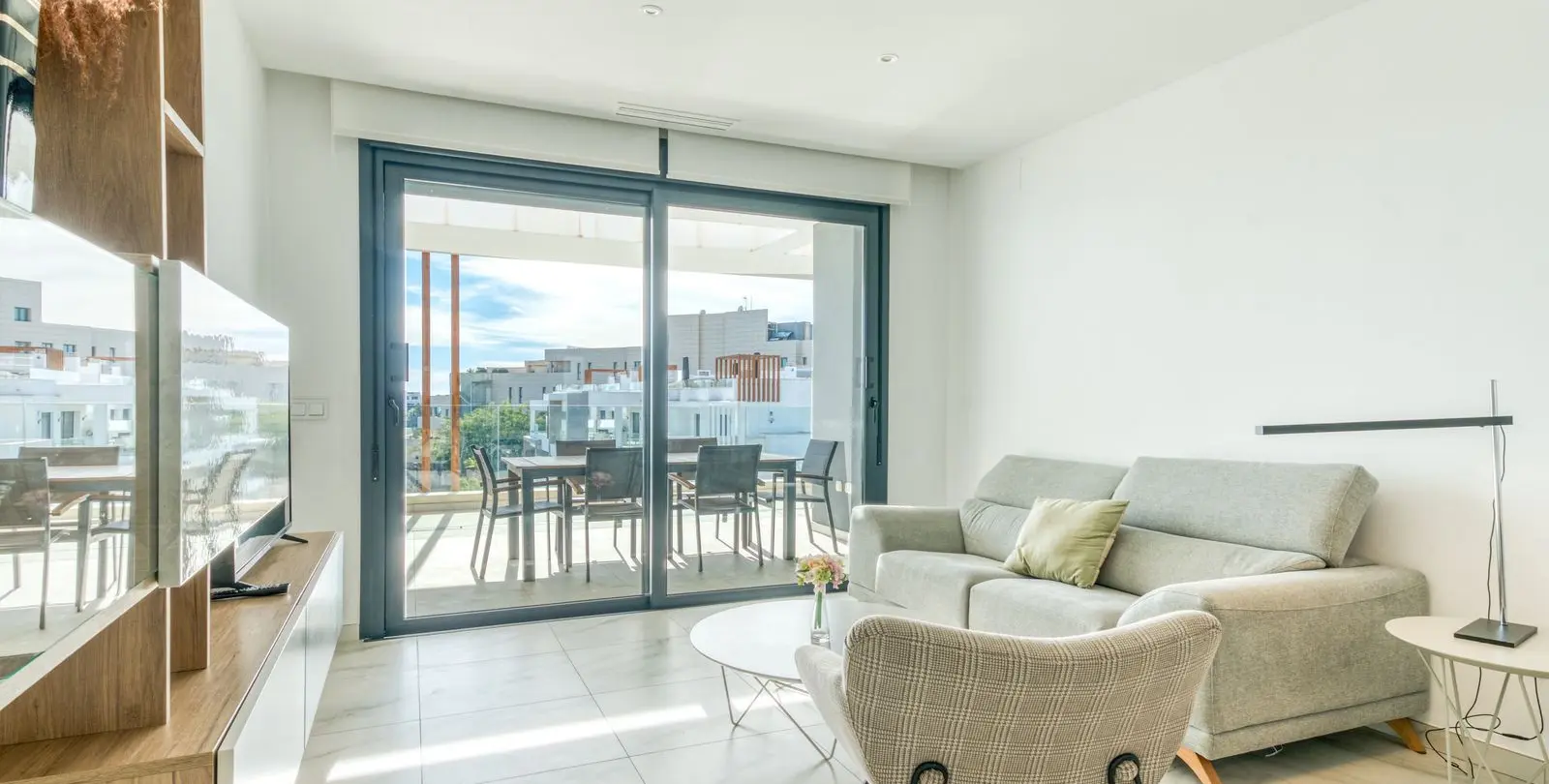 Sale of penthouse in Estepona 9