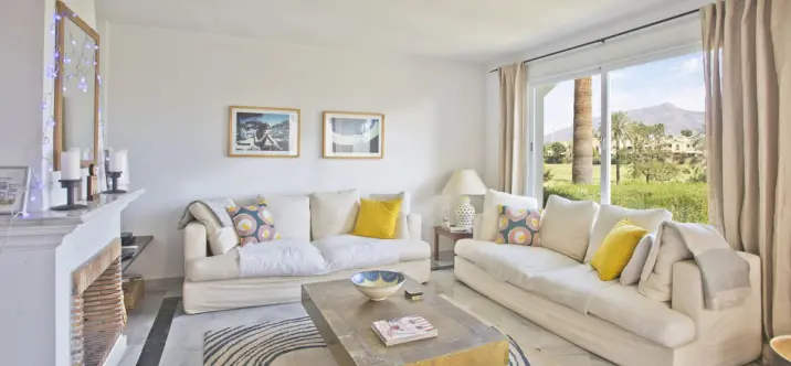 Продажа дома на две семьи в Guadalmina Baja 2