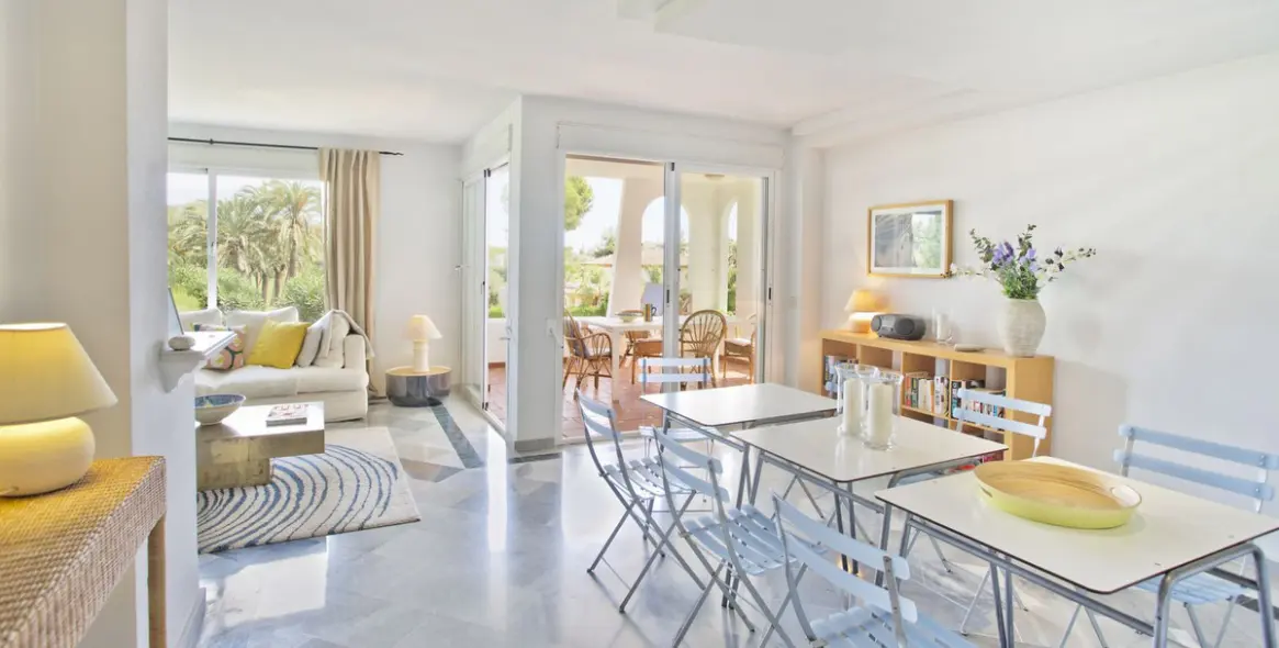 Продажа дома на две семьи в Guadalmina Baja 4