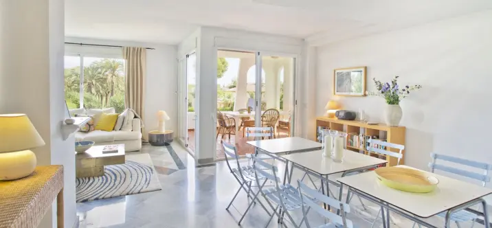 Продажа дома на две семьи в Guadalmina Baja 3