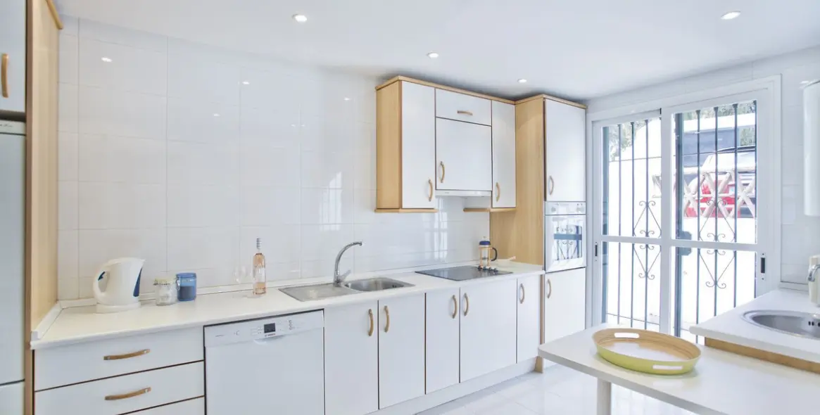 Продажа дома на две семьи в Guadalmina Baja 6