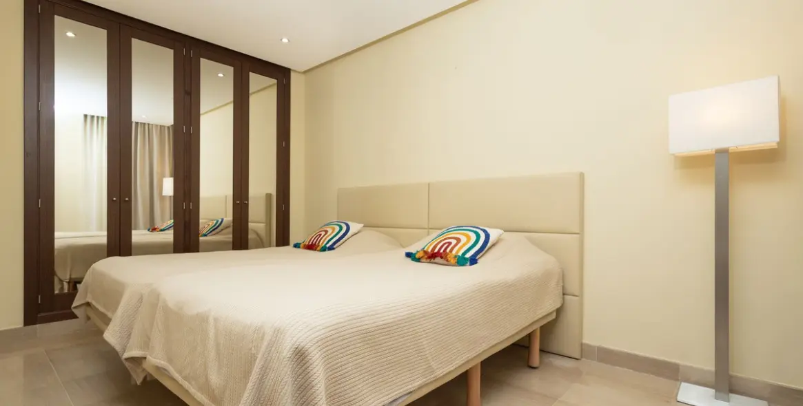 Sale of ground floor apartment in New Golden Mile 9