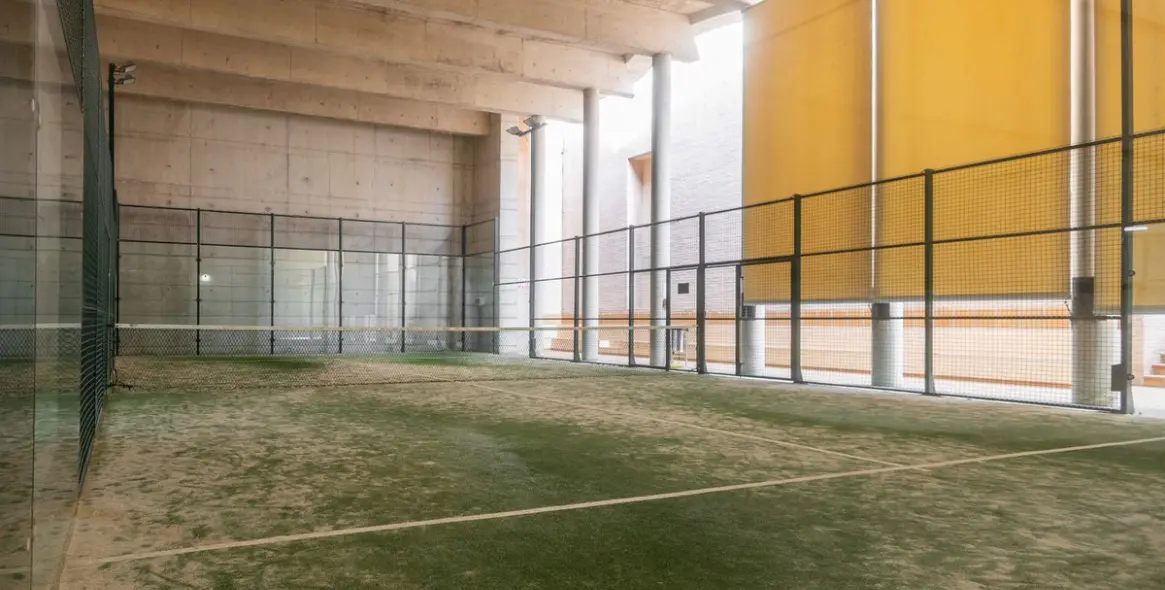 Продажа апартаментов на первом этаже в New Golden Mile 44