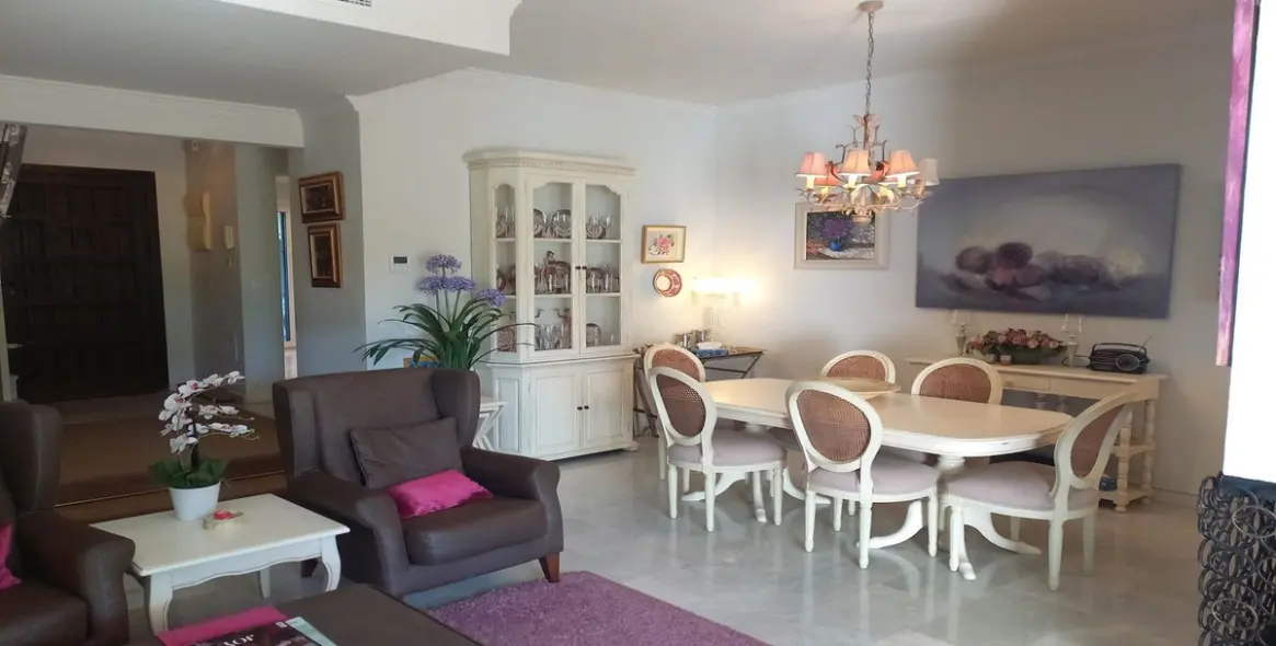 Sale of townhouse in Guadalmina Baja 5