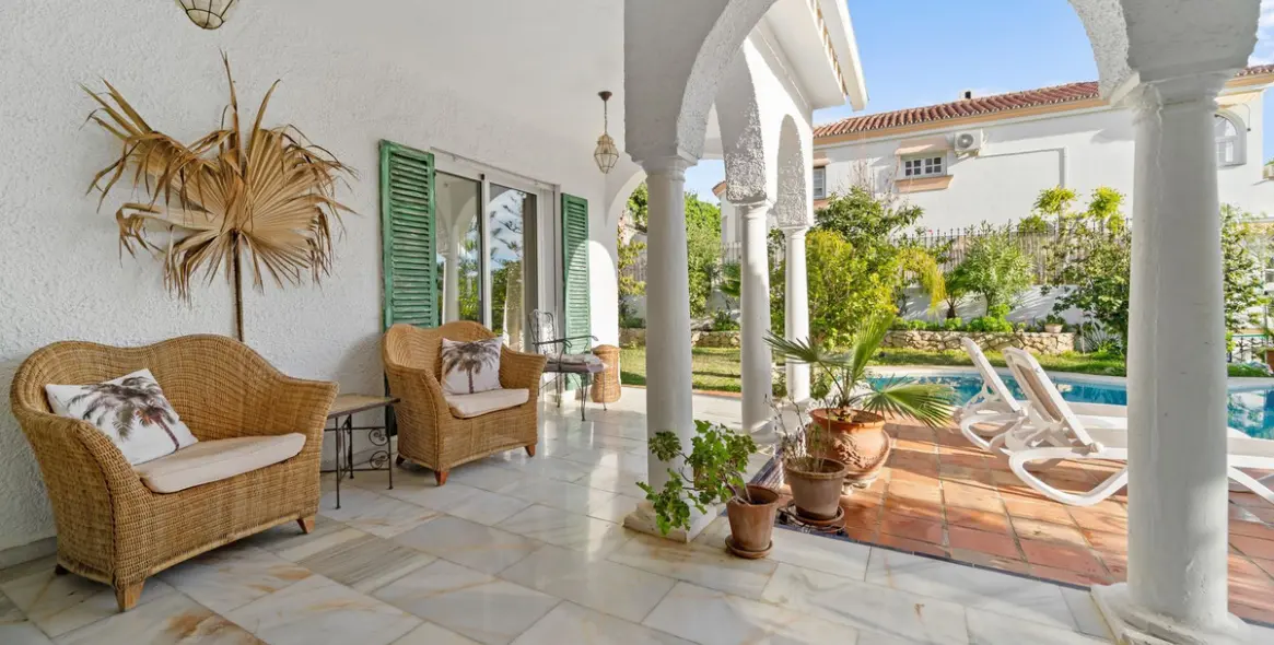 Sale of detached villa in Mijas 3