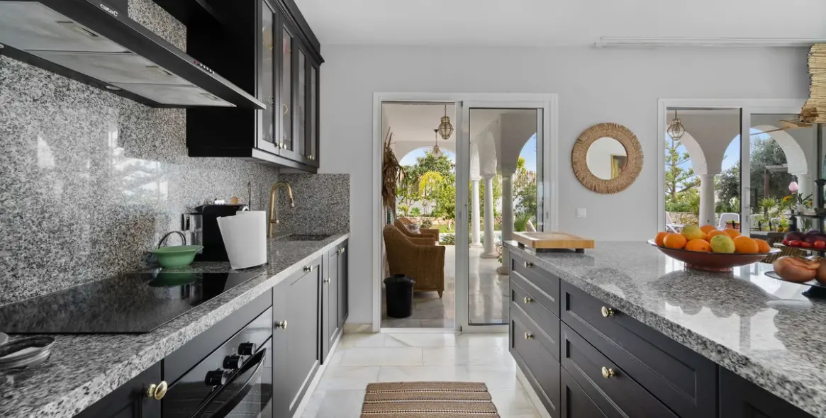 Sale of detached villa in Mijas 5