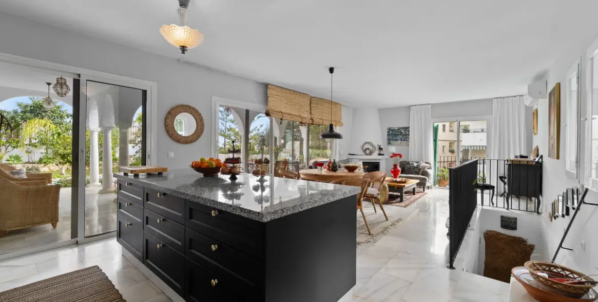 Sale of detached villa in Mijas 6