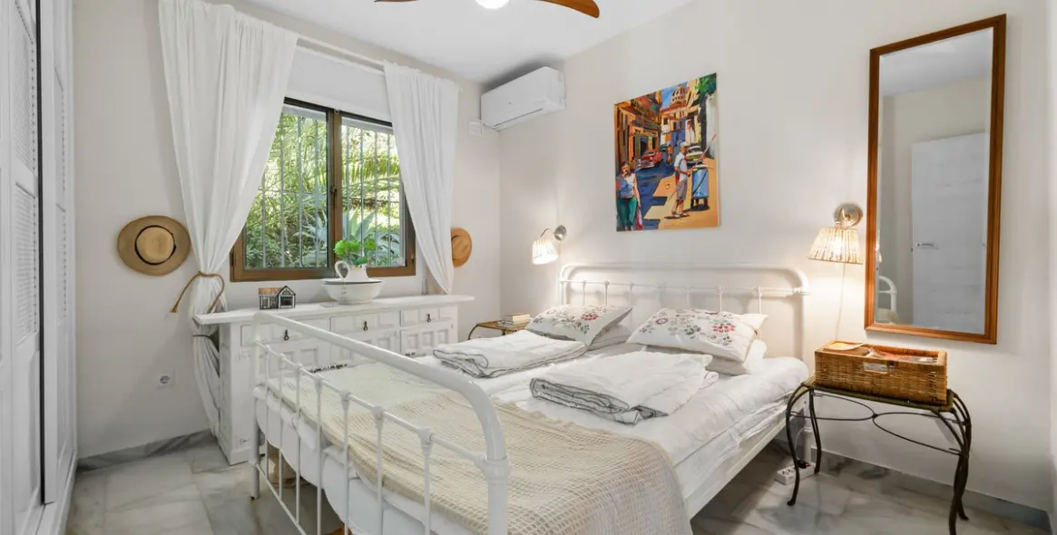 Sale of detached villa in Mijas 13