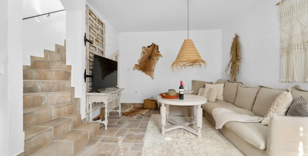 Sale of detached villa in Mijas 17