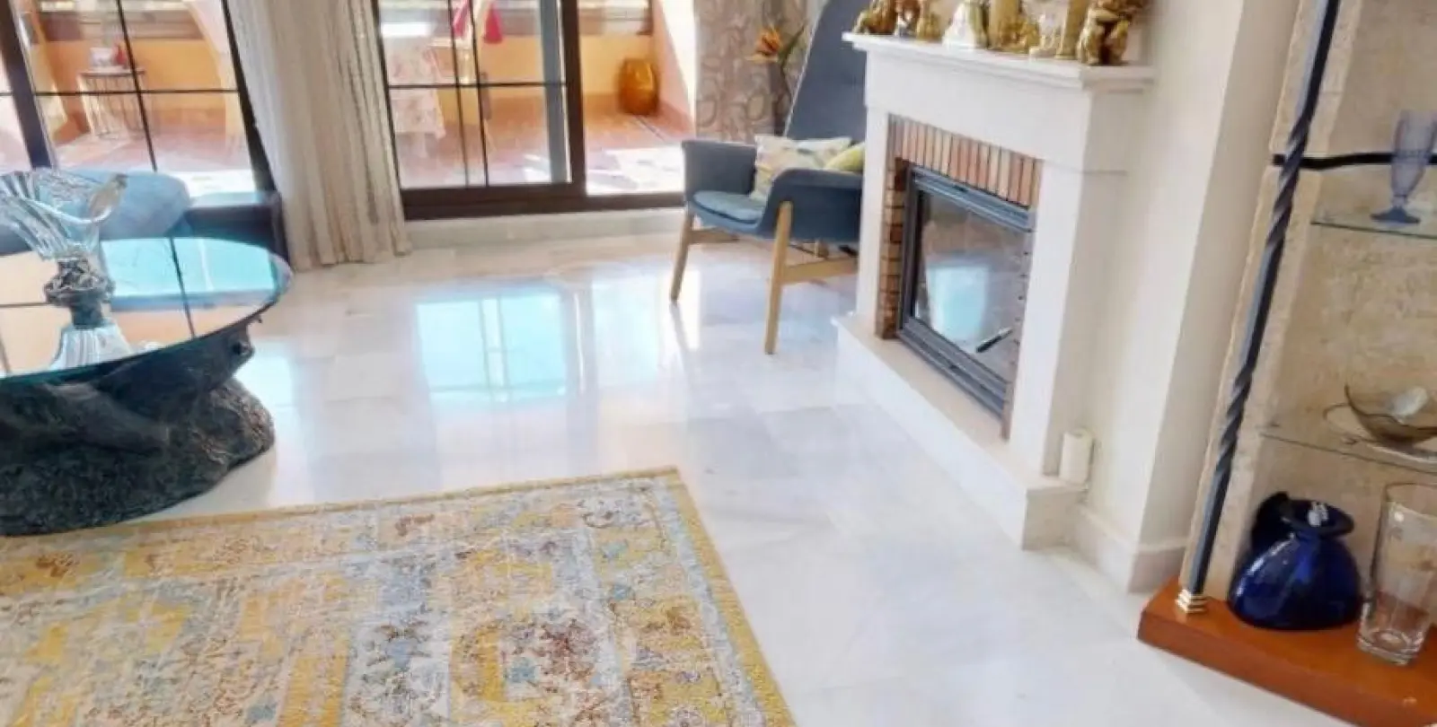 Sale of middle floor apartment in Hacienda del Sol 3