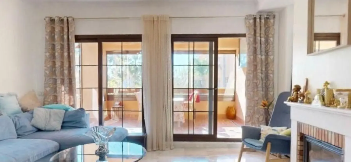 Sale of middle floor apartment in Hacienda del Sol 3