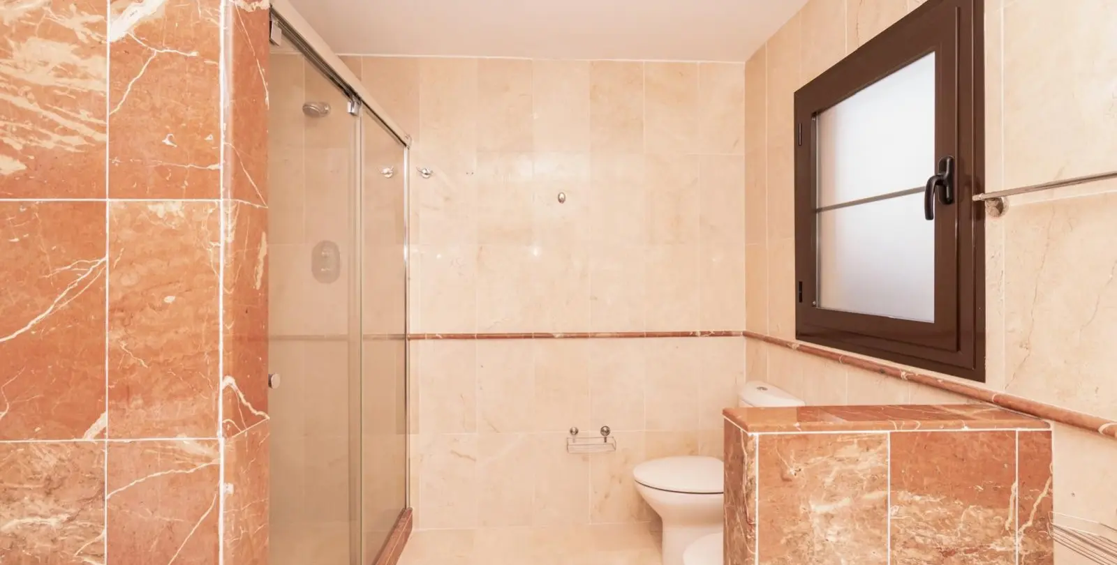 Sale of middle floor apartment in Hacienda del Sol 7