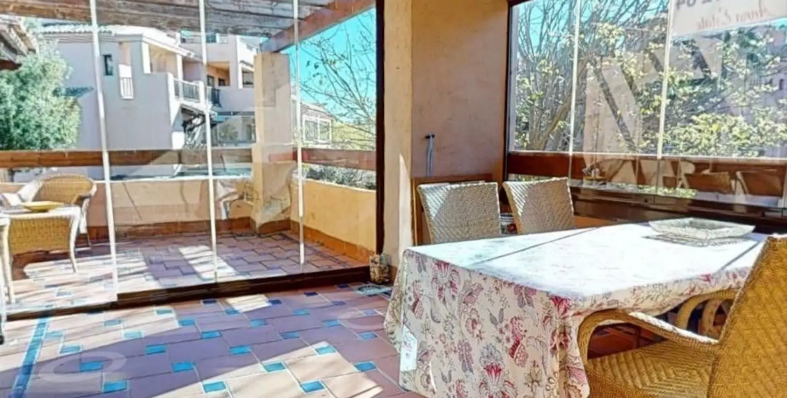 Sale of middle floor apartment in Hacienda del Sol 17