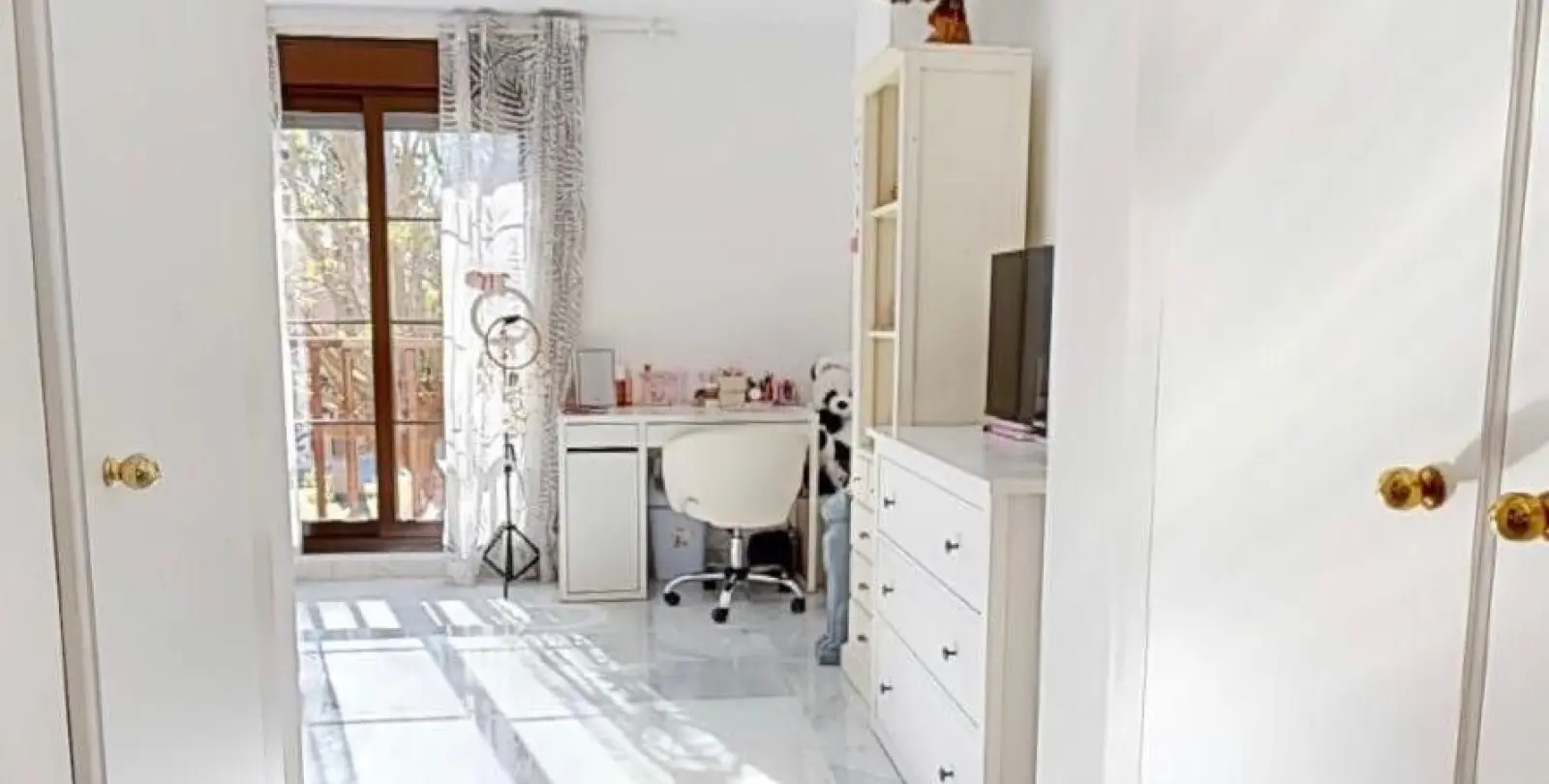 Sale of middle floor apartment in Hacienda del Sol 26