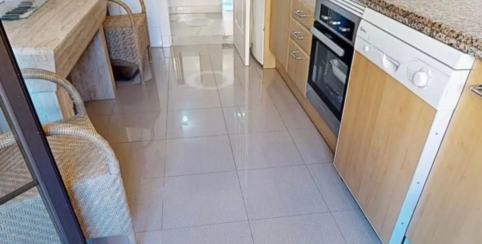 Sale of middle floor apartment in Hacienda del Sol 35