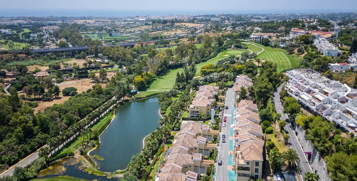 Sale of middle floor apartment in La Quinta 1