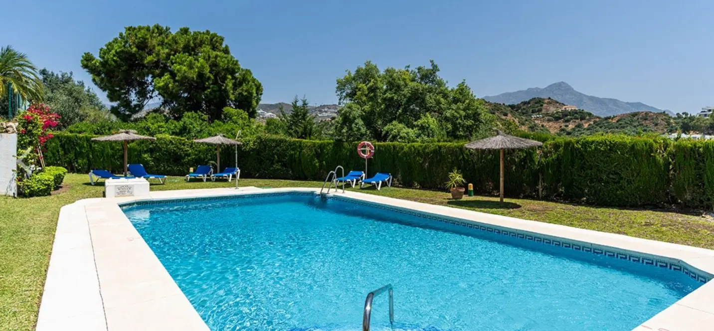 Sale of middle floor apartment in La Quinta 1