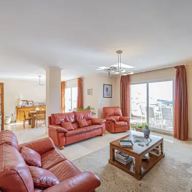 Продажа пентхауса в Selwo