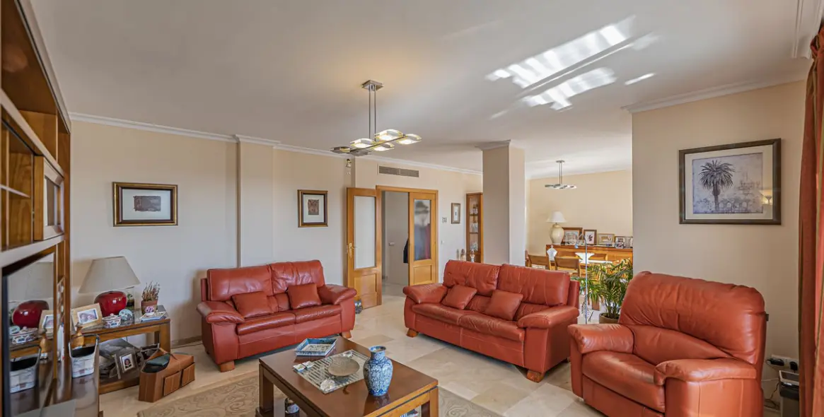 Продажа пентхауса в Selwo 17