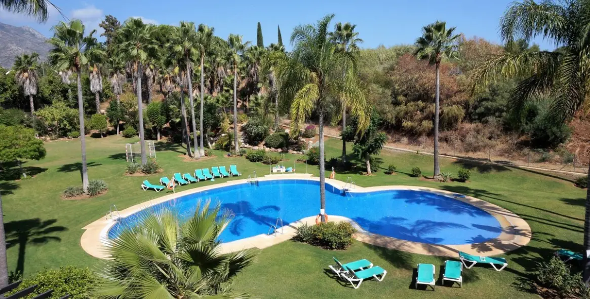 Venta de apartamento en planta baja en The Golden Mile 1