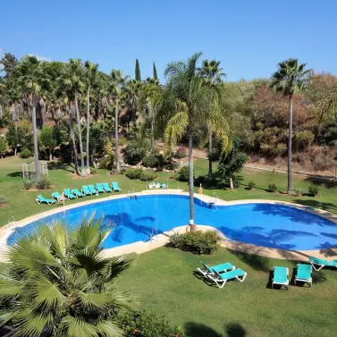 Venta de apartamento en planta baja en The Golden Mile