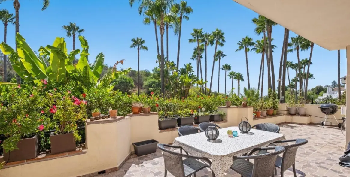 Venta de apartamento en planta baja en The Golden Mile 3