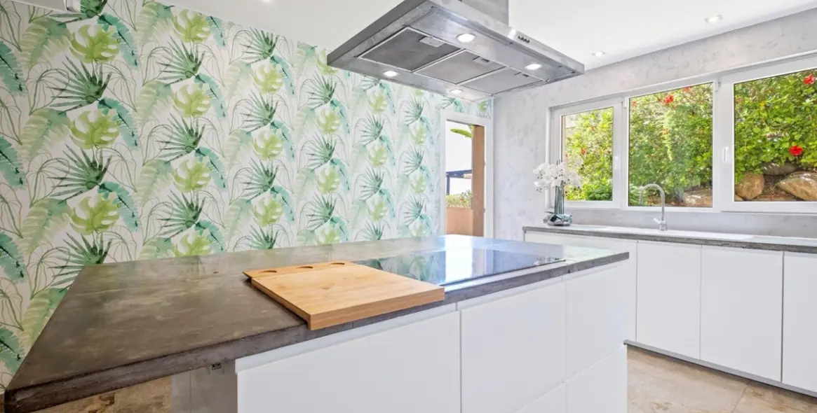 Venta de apartamento en planta baja en The Golden Mile 10