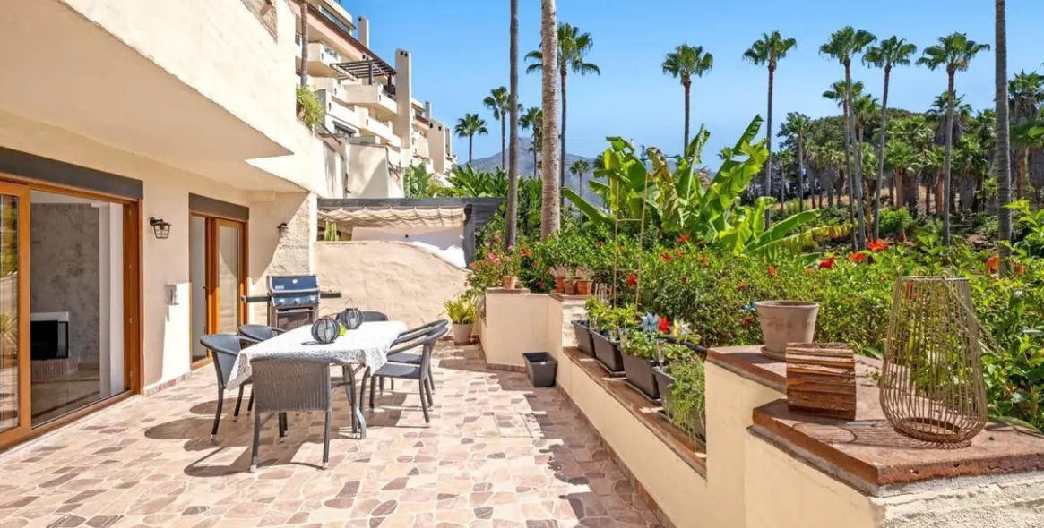 Venta de apartamento en planta baja en The Golden Mile 18