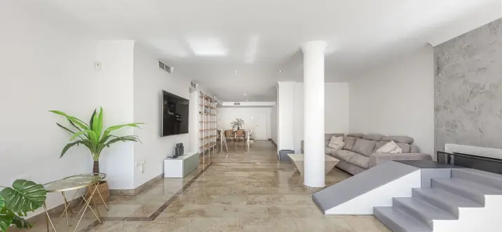 Venta de apartamento en planta baja en The Golden Mile 3