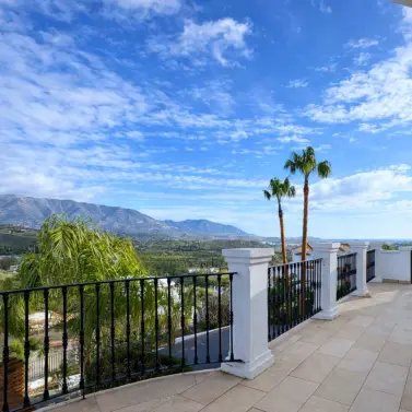 Продажа  отдельно стоящей виллы в La Cala Golf