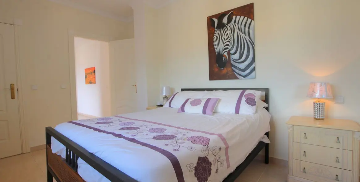 Продажа  отдельно стоящей виллы в La Cala Golf 11