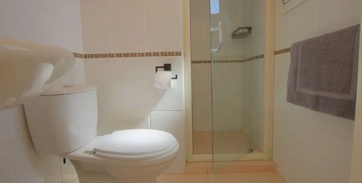 Продажа  отдельно стоящей виллы в La Cala Golf 15