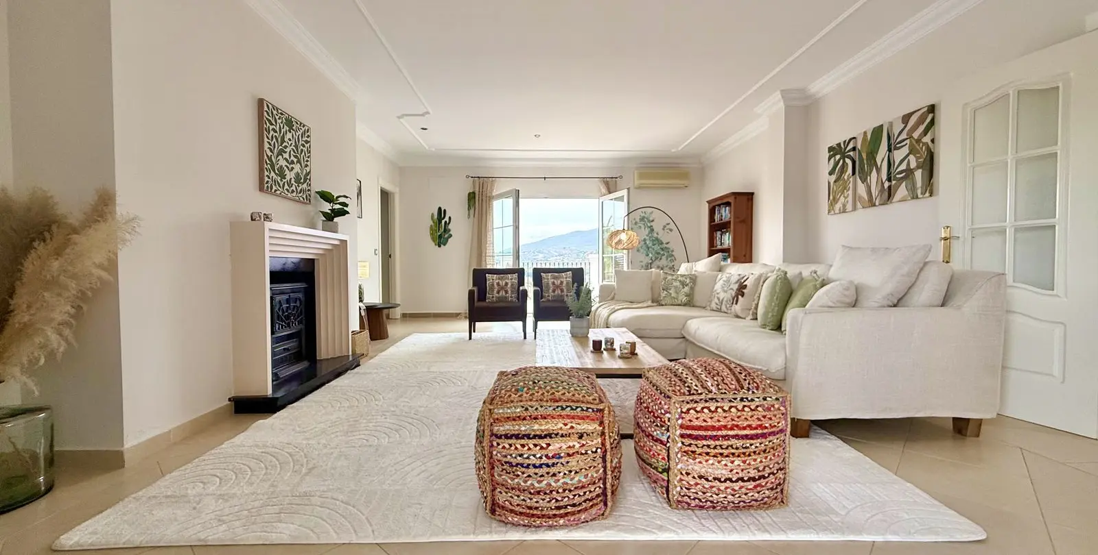 Sale of detached villa in La Cala Golf 6