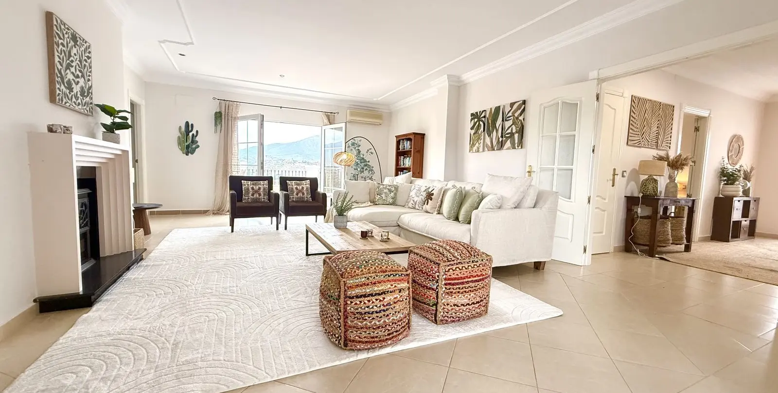 Sale of detached villa in La Cala Golf 7