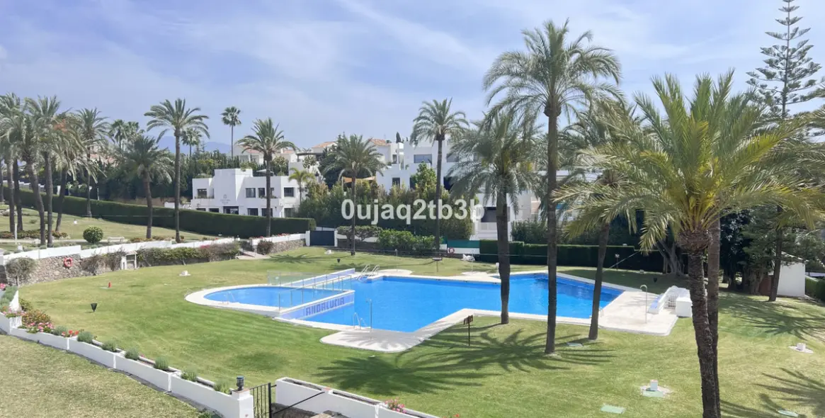 Venta de dúplex en Nueva Andalucía 1